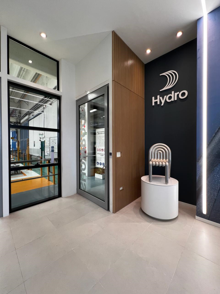 Hydro presentó su nuevo showroom