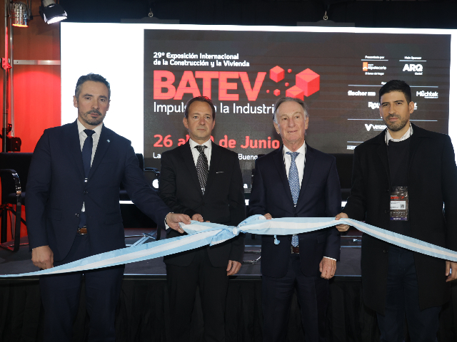 Inauguró BATEV 2024 con todos los actores de la industria