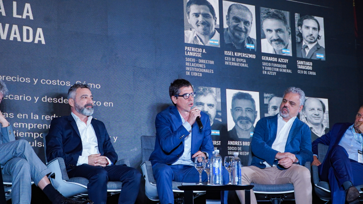 Mayor eficiencia, productividad y ajuste de costos