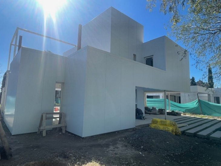 Las obras se tecnifican