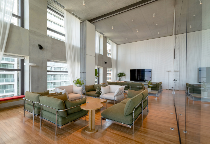 Una propuesta singular en el bajo porteño