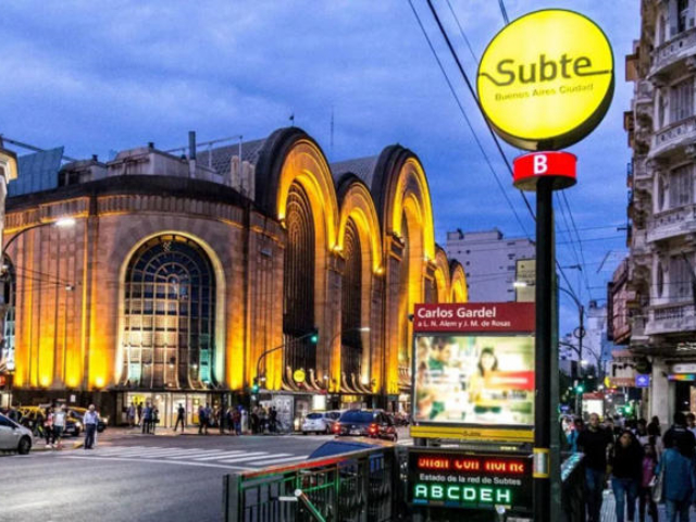Reabrió la Estación Carlos Gardel