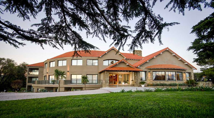 Con Days Inn en Sierra de La Ventana, se suma a esta zona una de las marcas más importantes de la hotelería