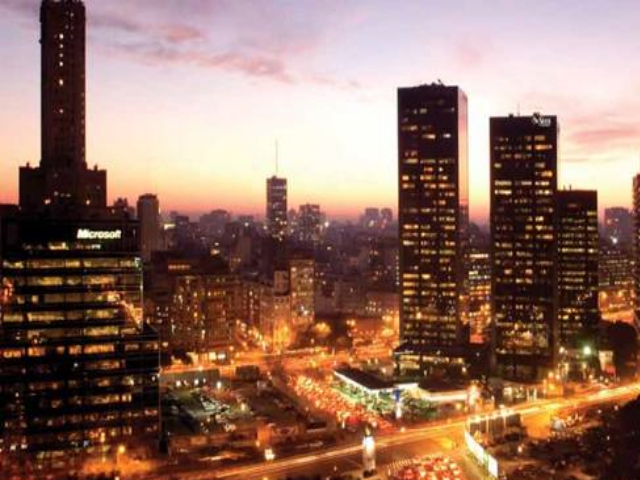 Balance 2025 del real estate corporativo e industrial