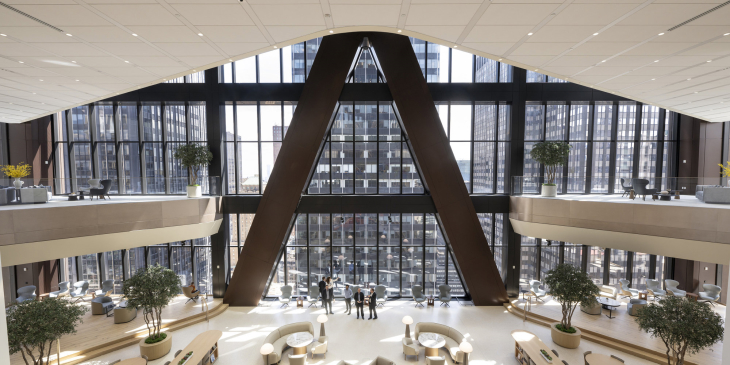 Negocios entre las nubes