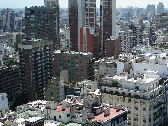 Pese a la ausencia de financiación mejoraron las escrituras en junio