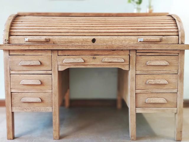 Muebles de madera que preservan la historia de las familias